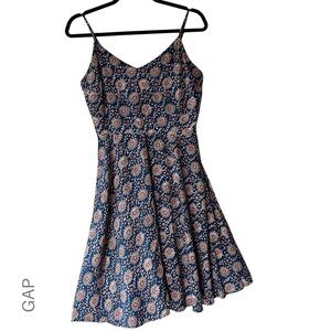 GAP | NWOT FLORAL PRINT FIT & FLARE CAMI DRESS NAVY BLUE | SMALL